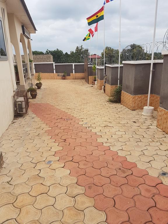 Maryland Guest House Sunyani Extérieur photo